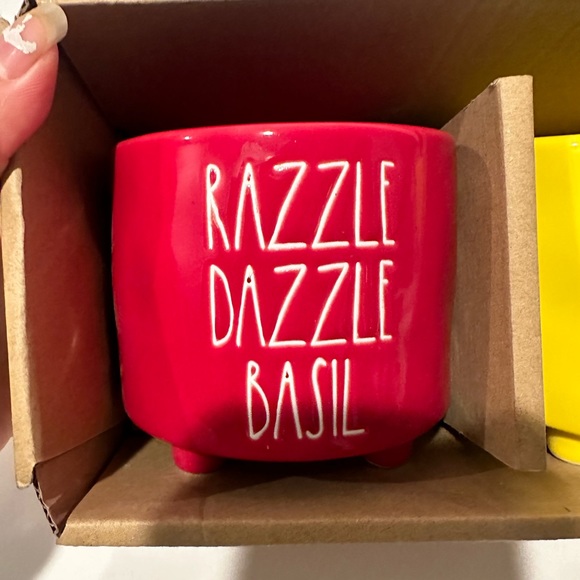 Rae Dunn 3 Planters - Picture 8 of 10